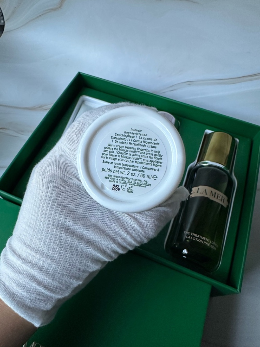 La Mer The Arrive Hydrated Collection Travel Exclusive 4Pc Set NIB New - Picture 8 of 10